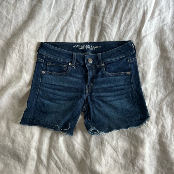 American Eagle Denim Shorts - Picture 2 of 3